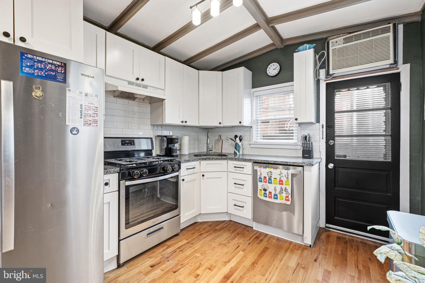 1806 S Sartain St Property Photo 8