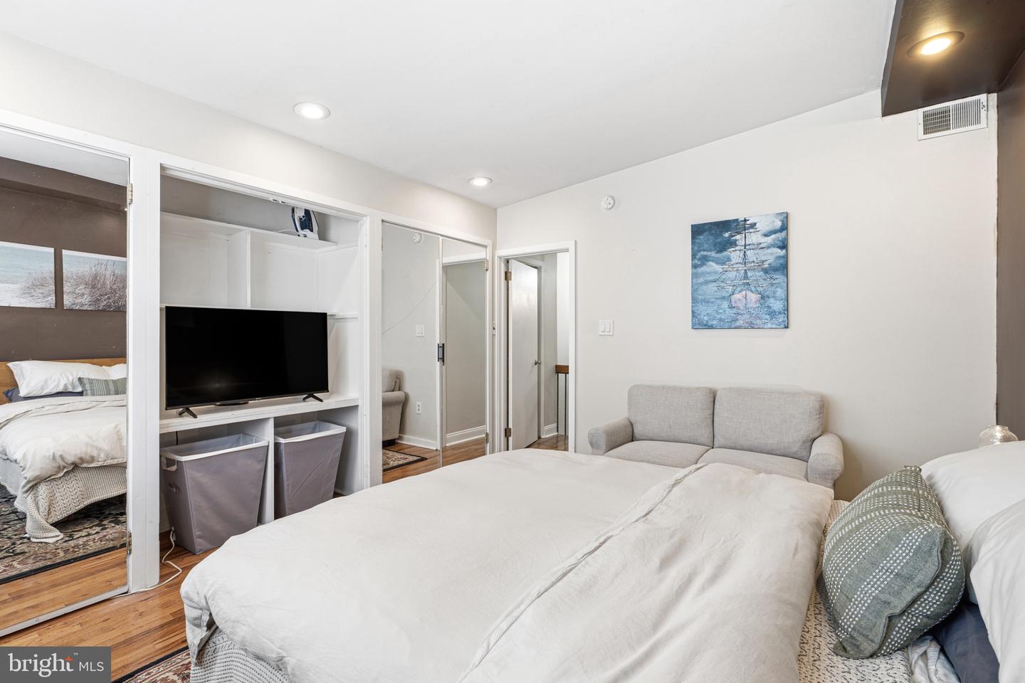 1806 S Sartain St Property Photo 12