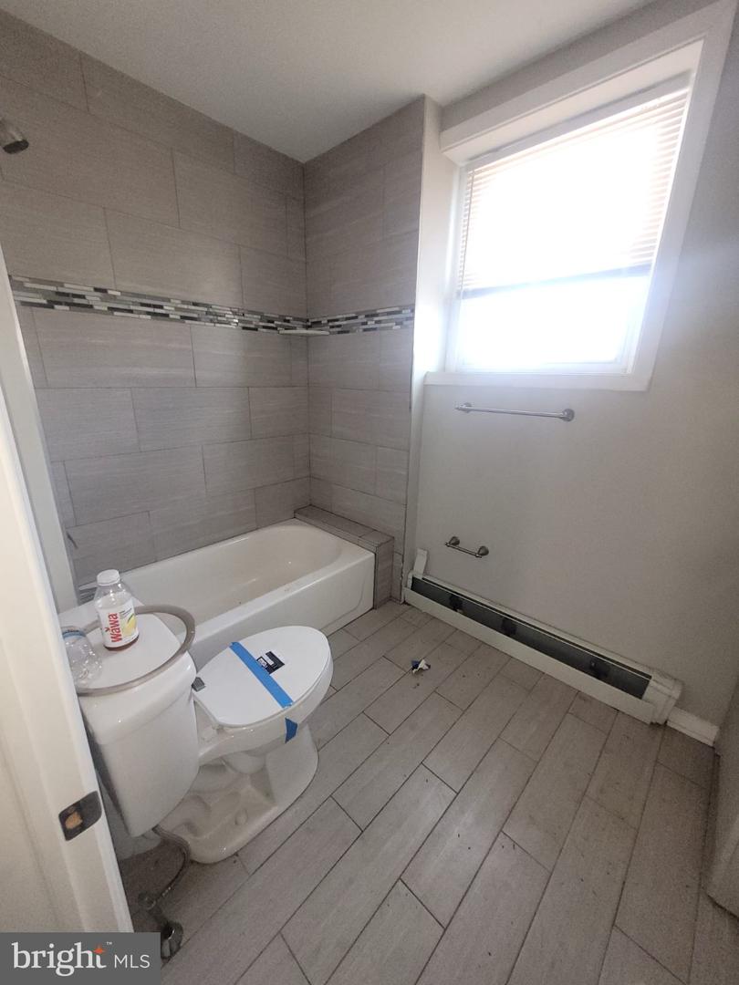 3178 Agate St Property Photo 9