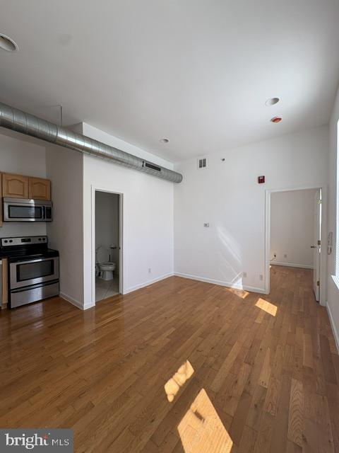 1801 W Master St Property Photo 3