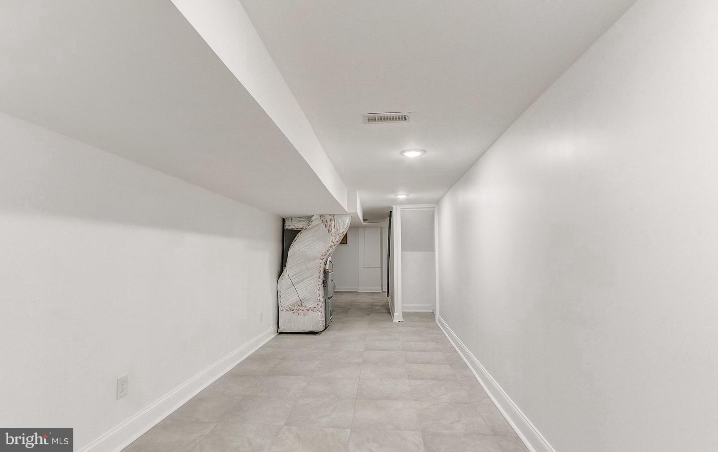 2108 E Stella St Property Photo 15