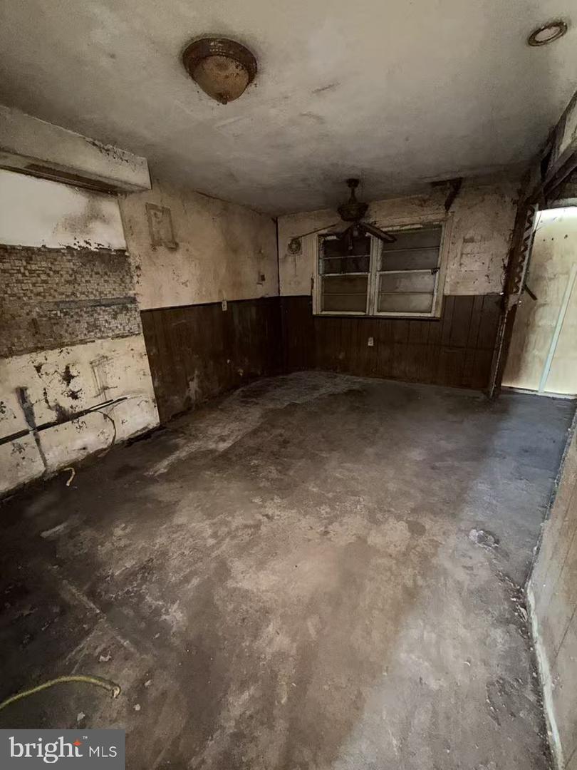 8528 Torresdale Ave Property Photo 8