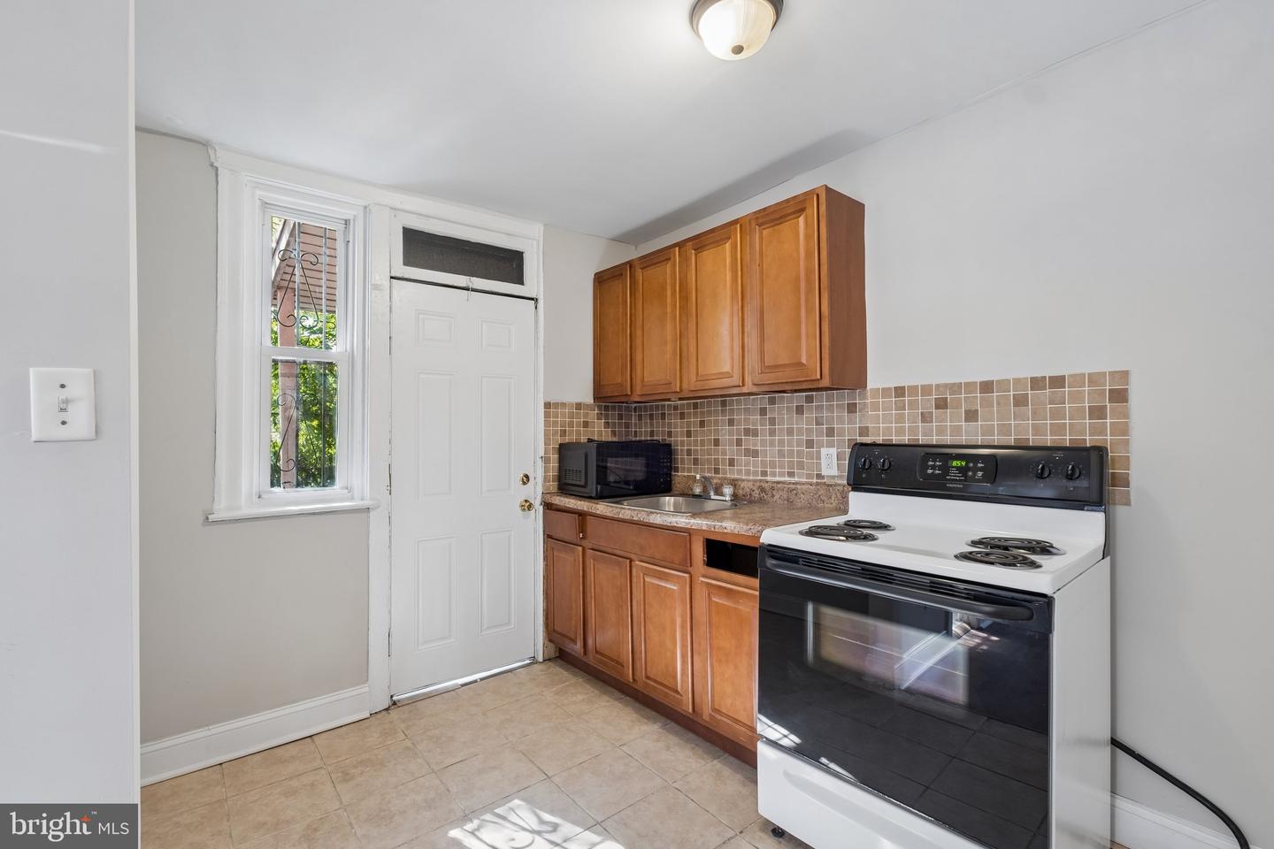 6006 Angora Ter Property Photo 1