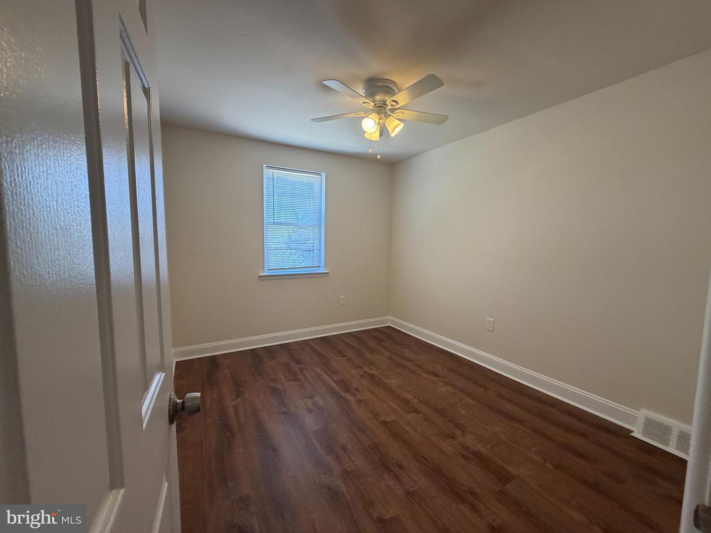 3979 Rowena Dr #2 Property Photo 8