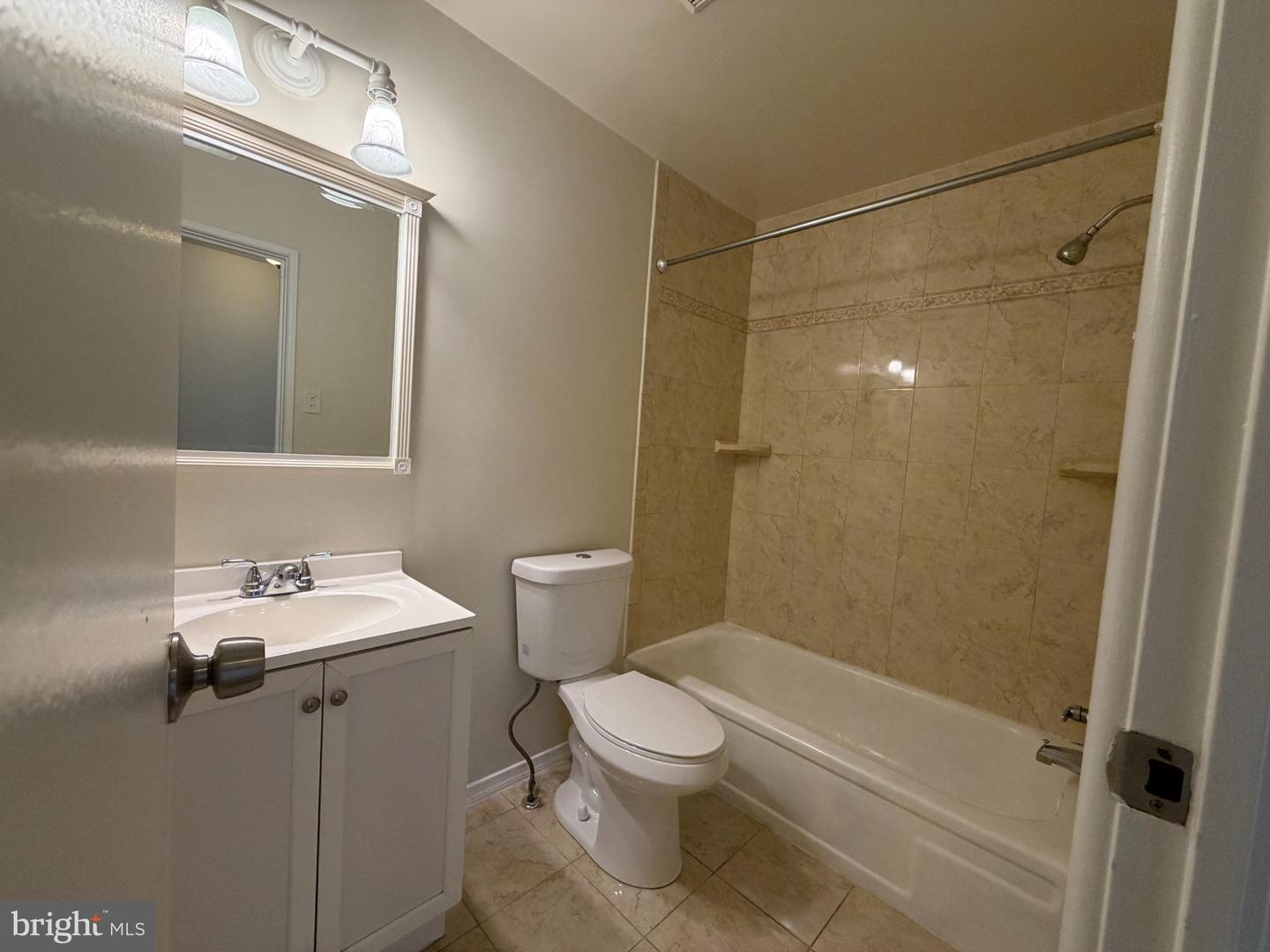 3979 Rowena Dr #2 Property Photo 13