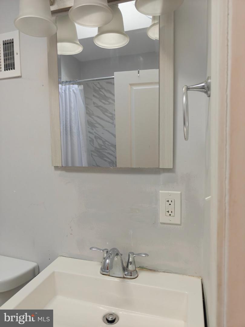 8656 Williams Ave Property Photo 30