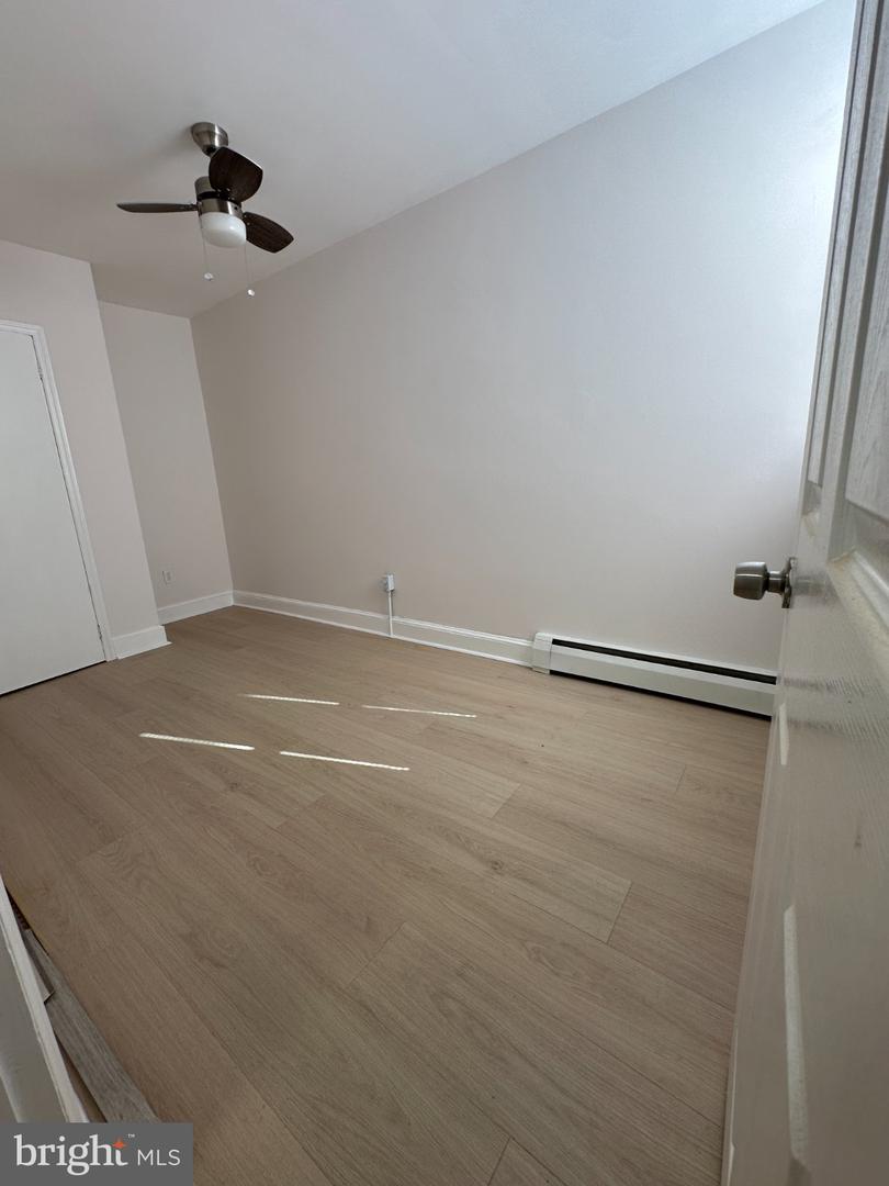 3265 Edgemont St #b Property Photo 10