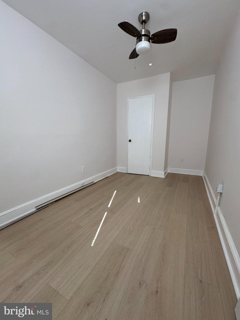 3265 Edgemont St #b Property Photo 11