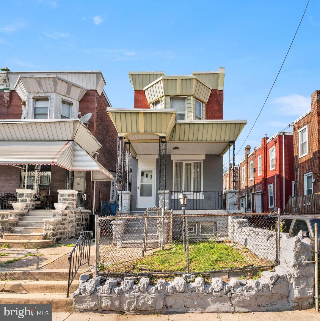 5011 Larchwood Ave Property Photo 1