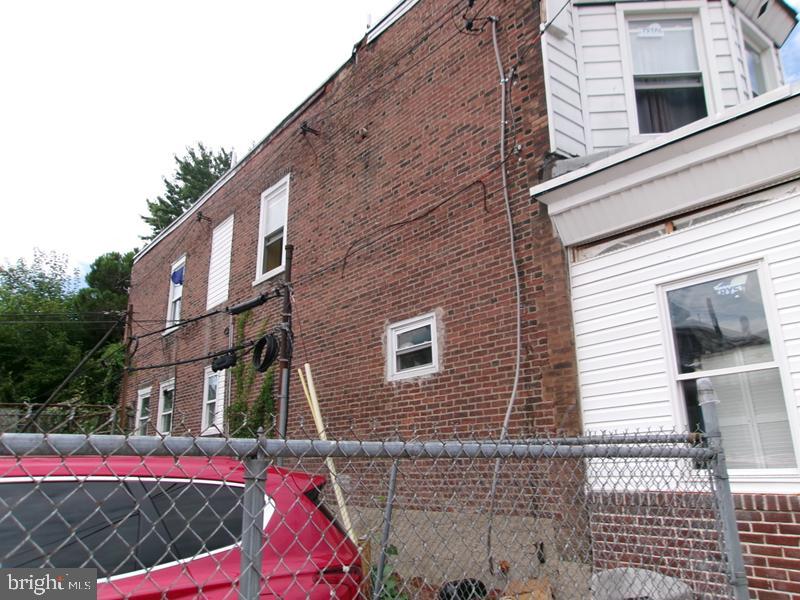2138 S 64th St Property Photo 4