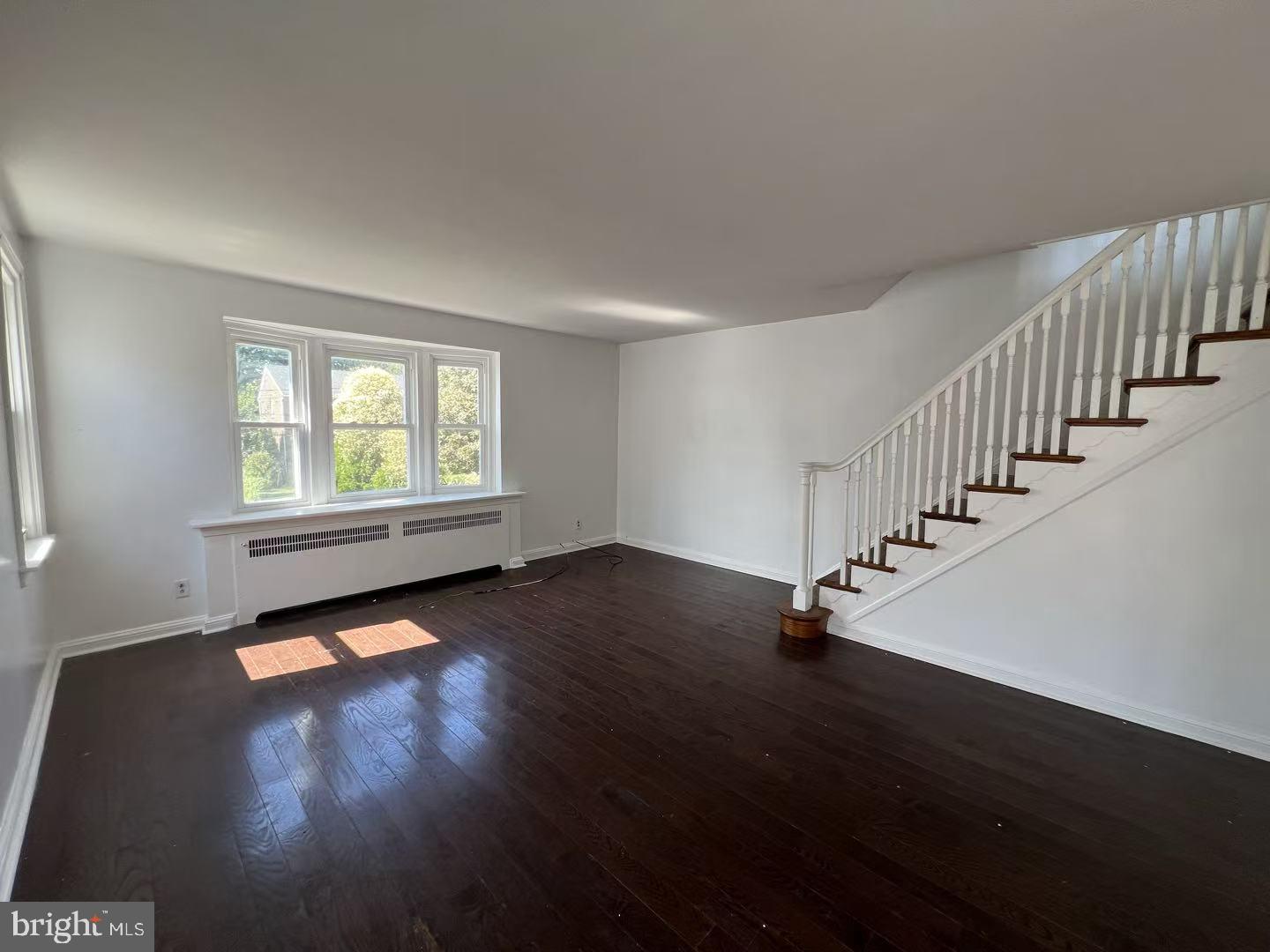 1427 Friendship St Property Photo 5