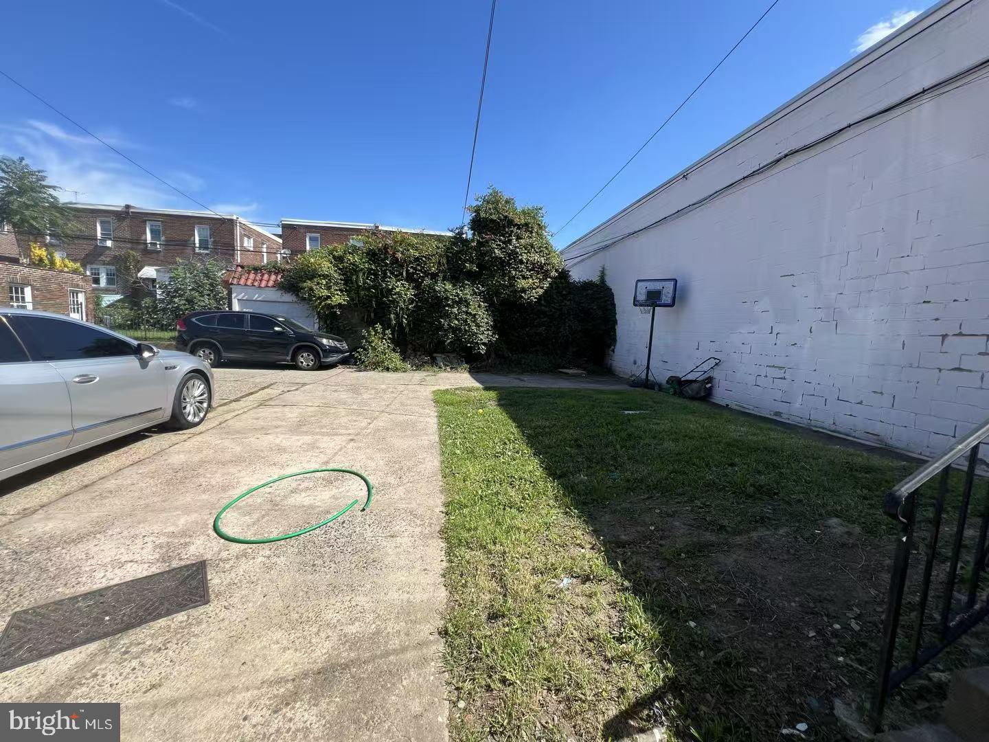 1427 Friendship St Property Photo 17