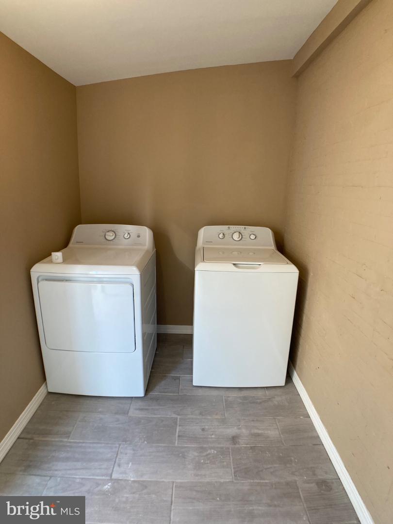 4523 Parrish St Property Photo 62