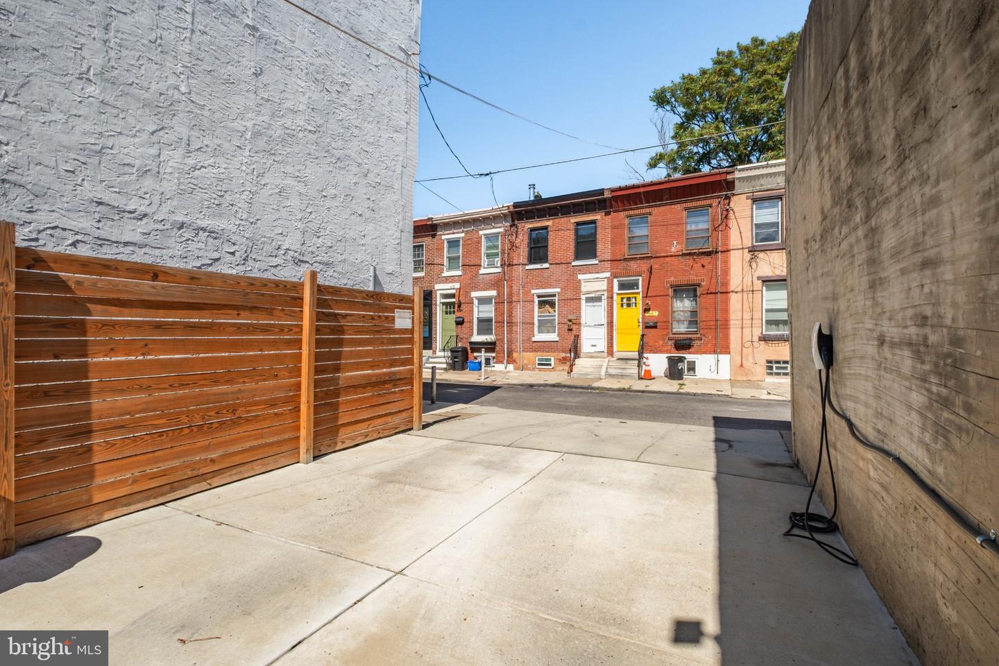 1551 E Berks St Property Photo 26