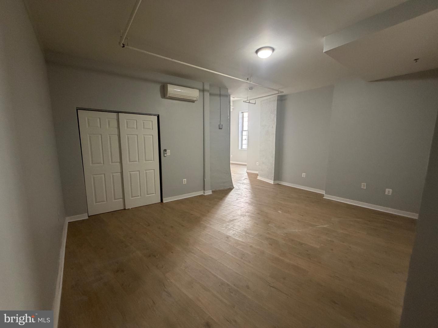 4 Leverington Ave #102 Property Photo 3