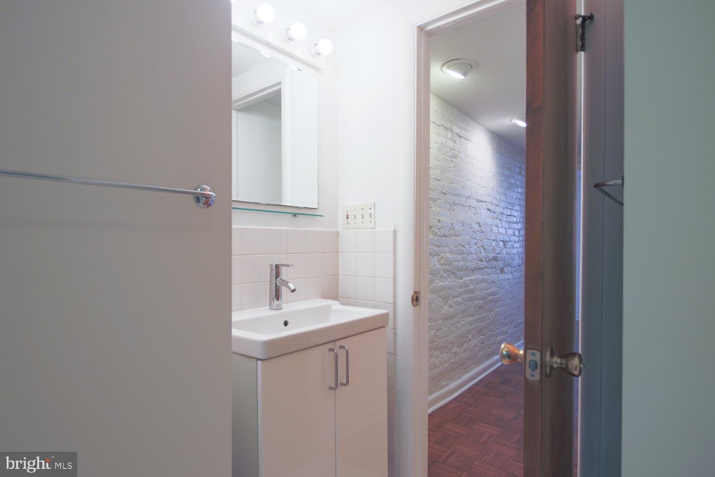 2204 Kater St Property Photo 19