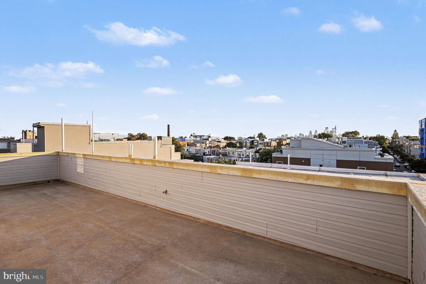 2455 Coral St Property Photo 24