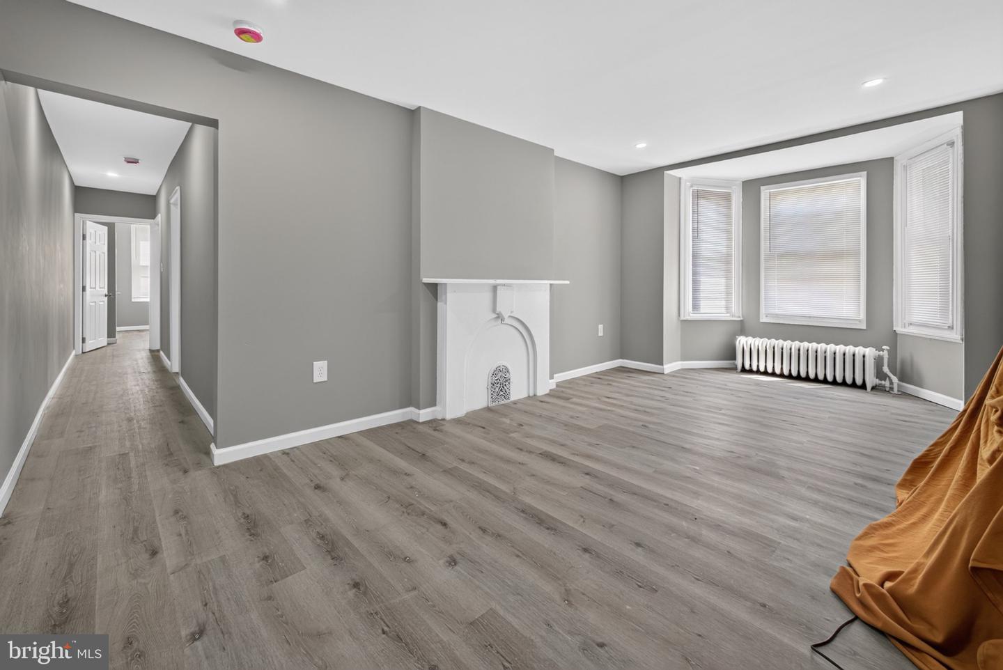 3717 Fairmount Ave Property Photo 14