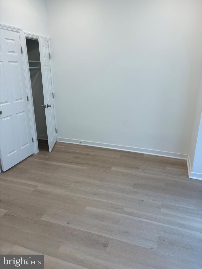5554 Lansdowne Ave #2 Property Photo 14