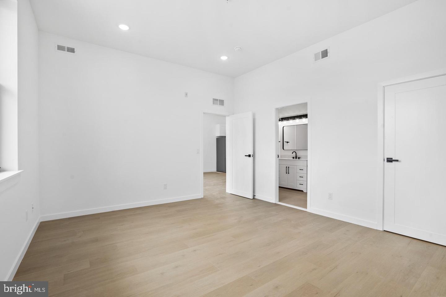 3211 Cedar St #506 Property Photo 10