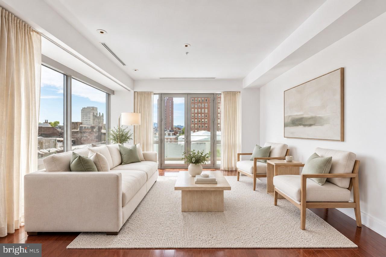1706 Rittenhouse Sq #402 Property Photo 2