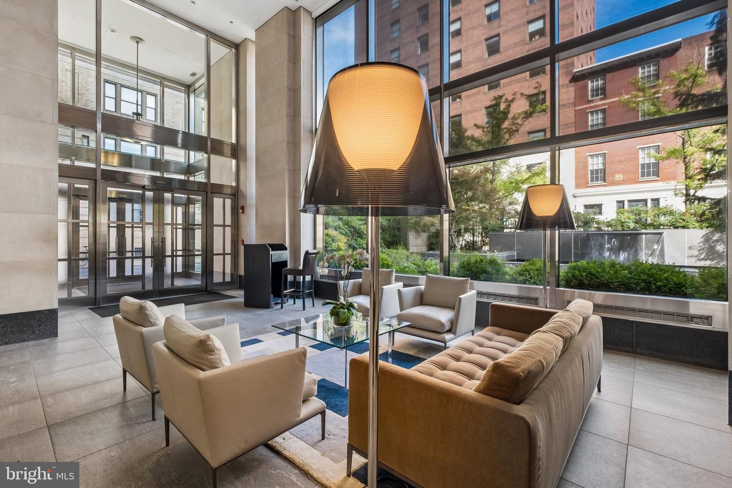 1706 Rittenhouse Sq #402 Property Photo 17