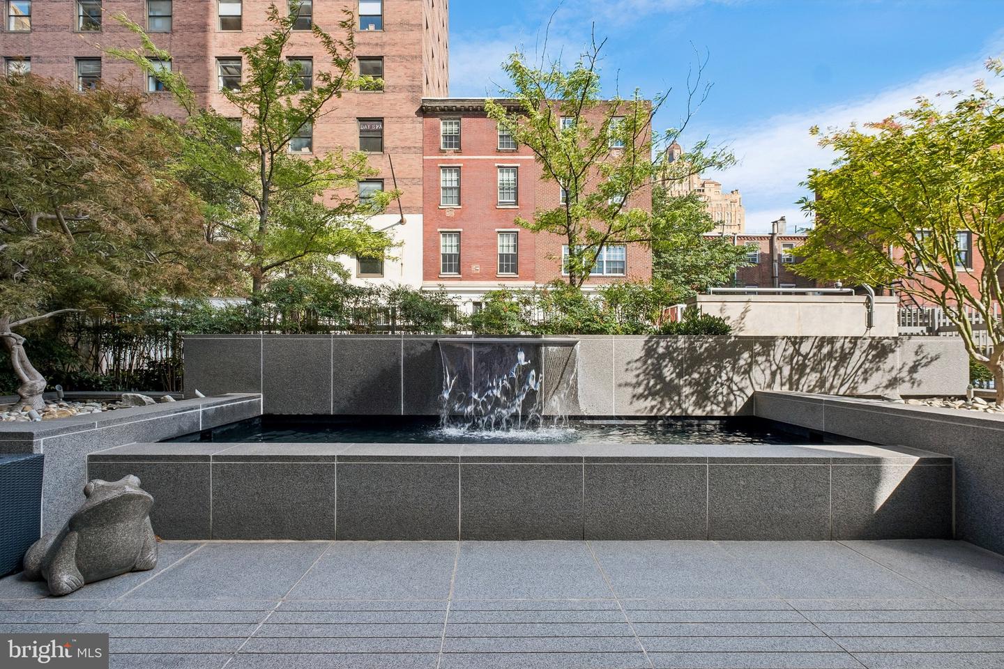1706 Rittenhouse Sq #402 Property Photo 20