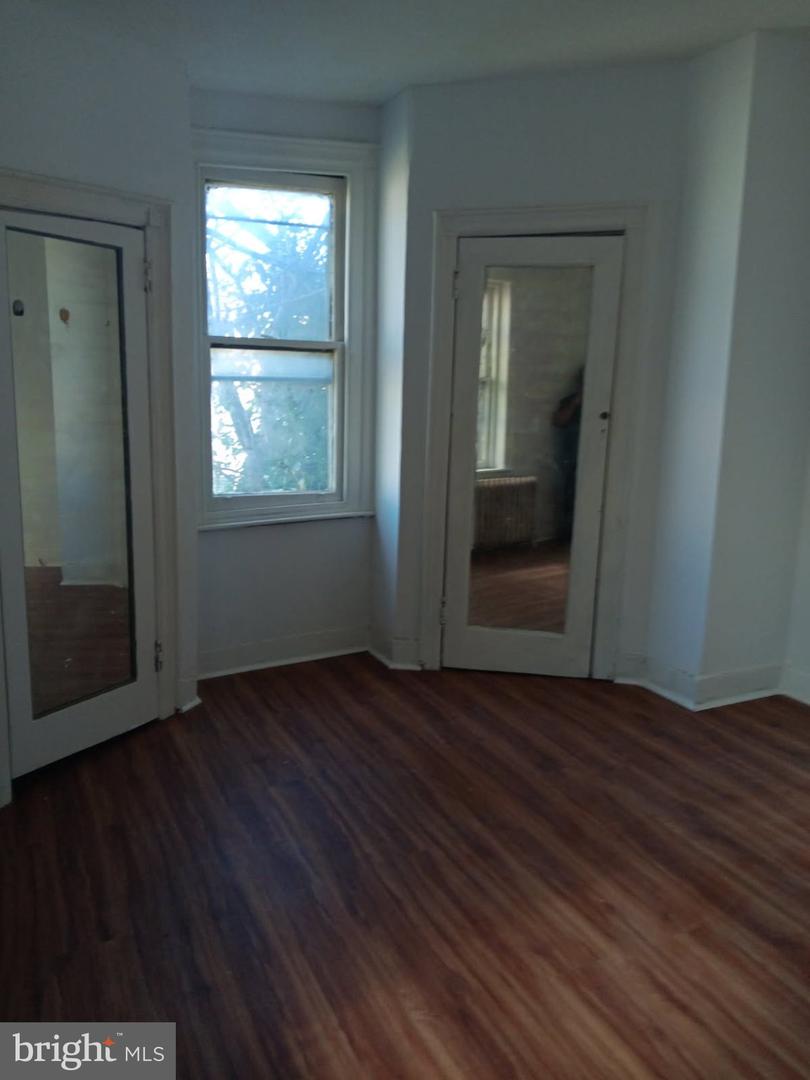 1603 W Wyoming Ave Property Photo 8