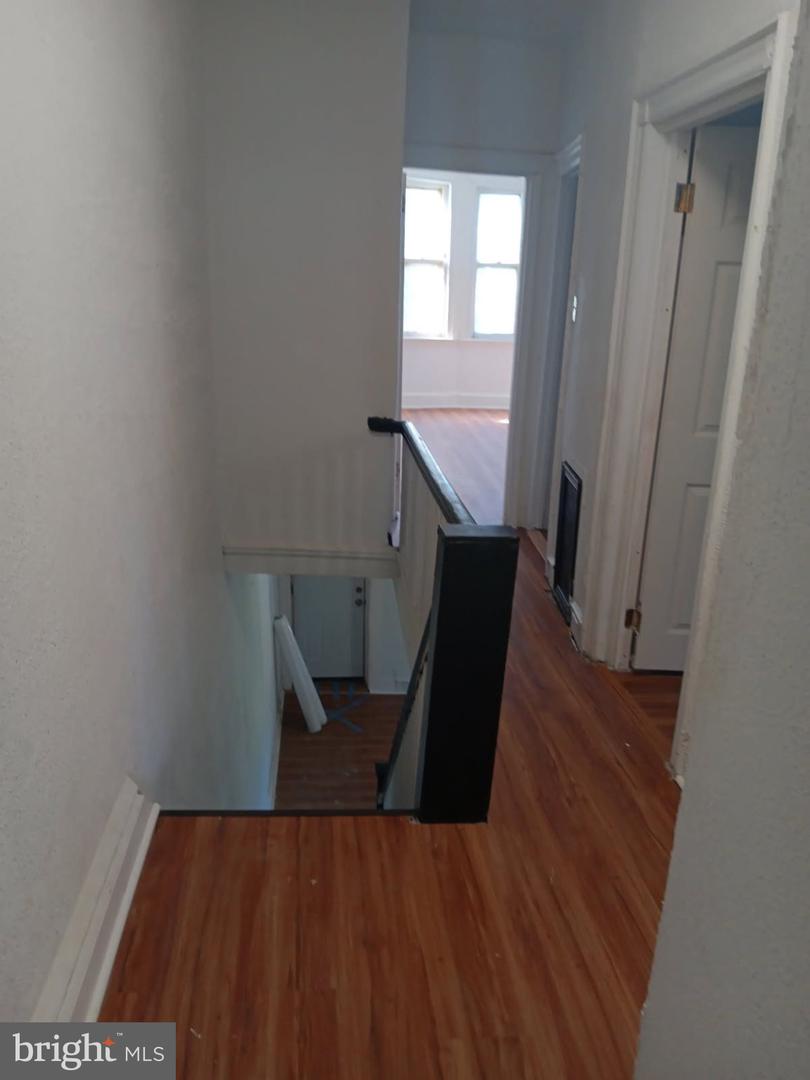 1603 W Wyoming Ave Property Photo 10