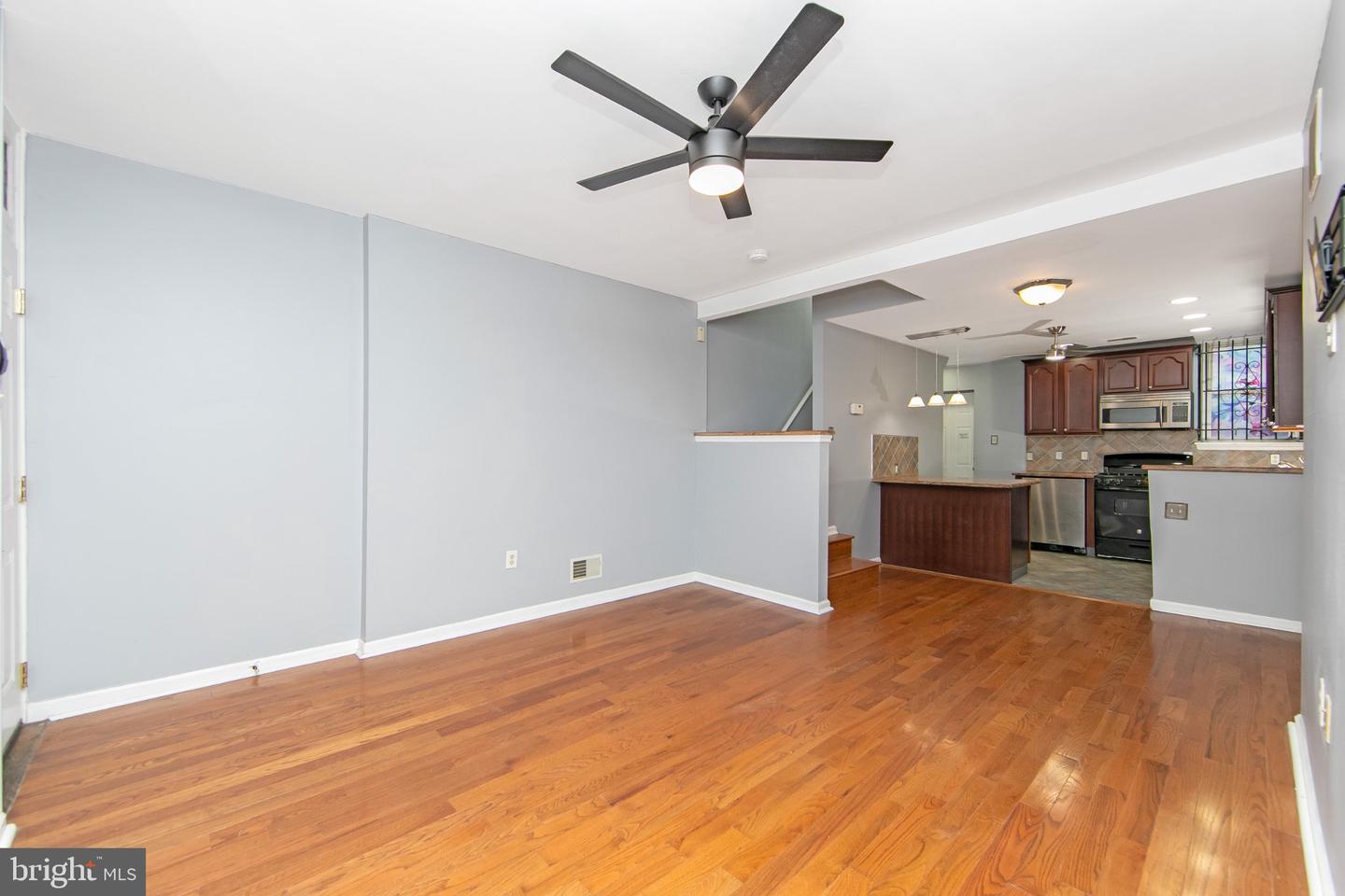 3305 Krail St Property Photo 10
