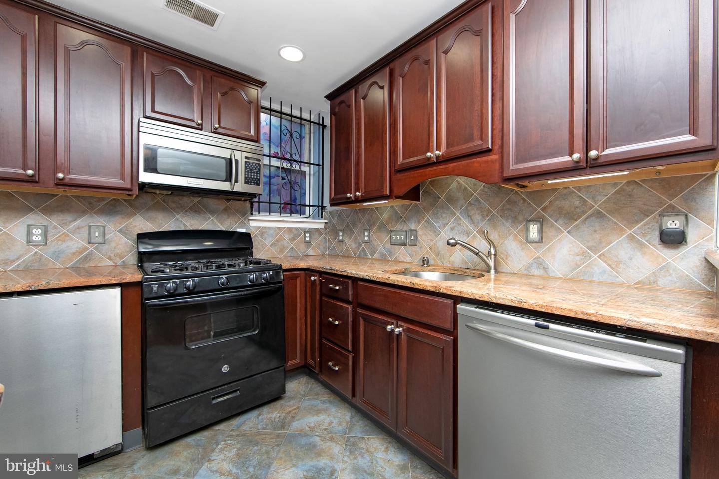 3305 Krail St Property Photo 17