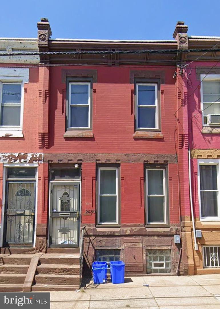2430 N 16th St Property Photo 1