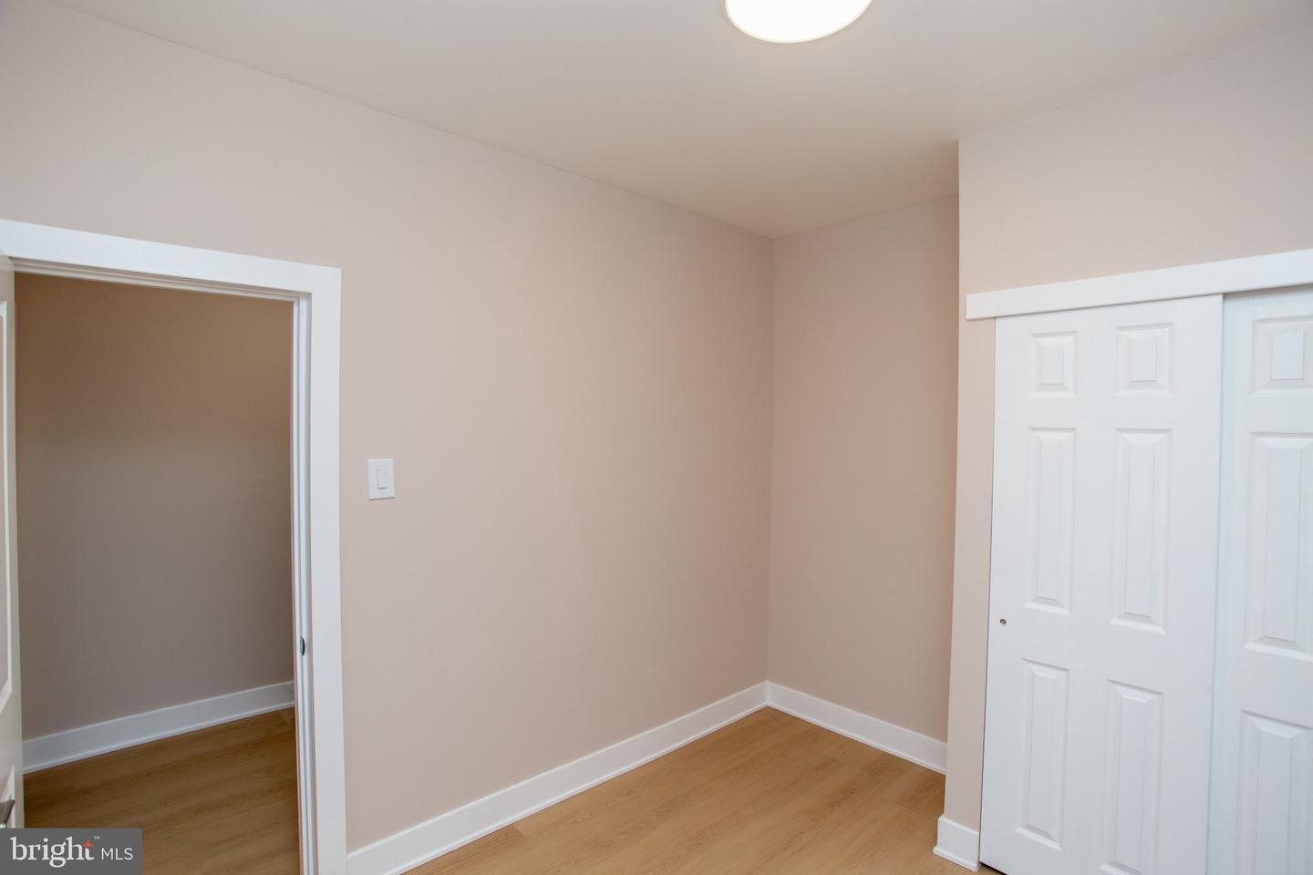 576 E Herman St Property Photo 37
