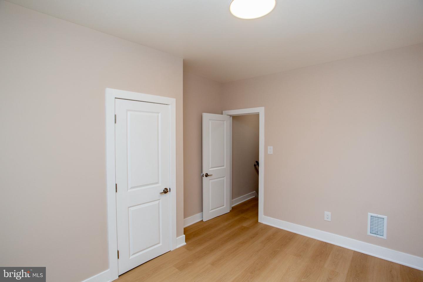 576 E Herman St Property Photo 41