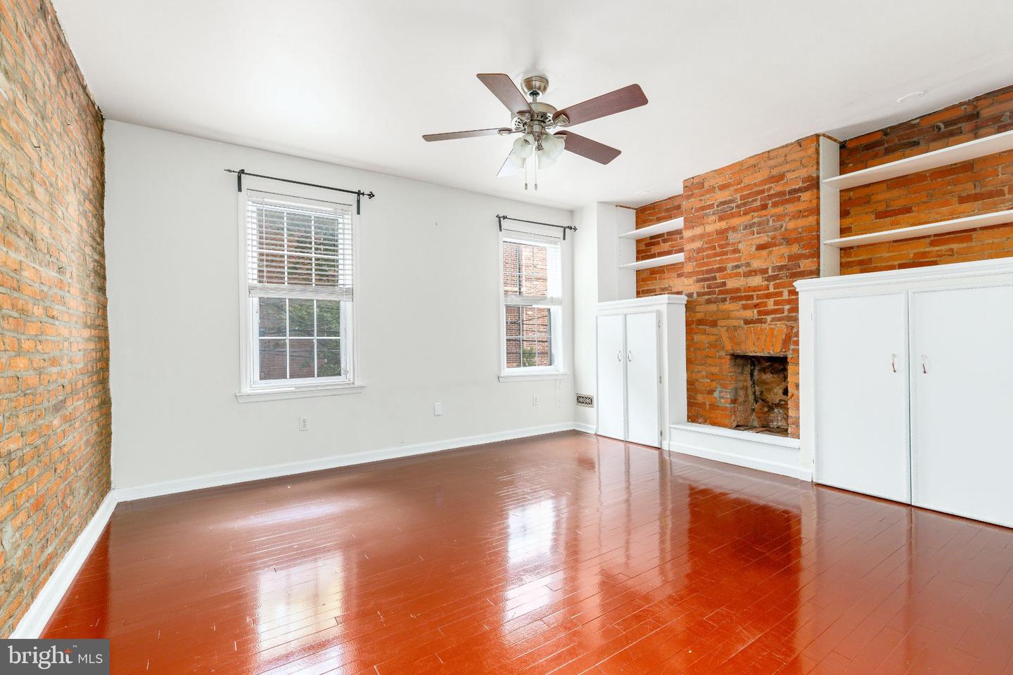 1728 Naudain St Property Photo 14