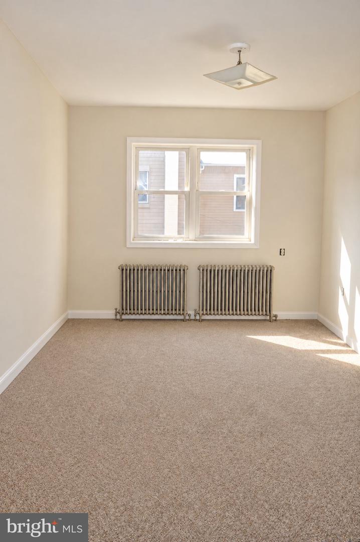 610 Sears St Property Photo 13