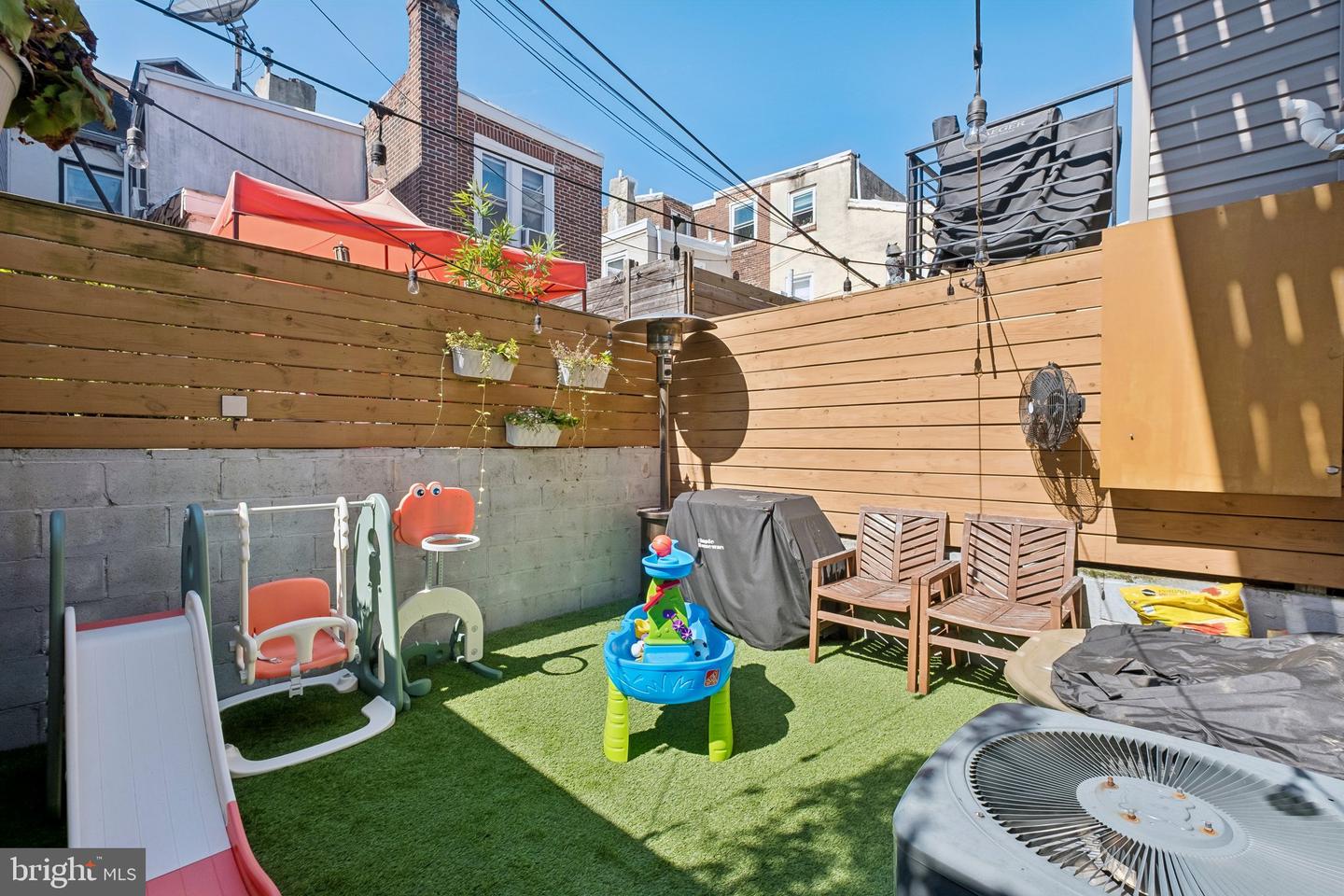 1328 N Palethorp St Property Photo 6