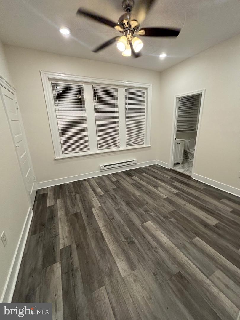 5427 Walnut St Property Photo 6