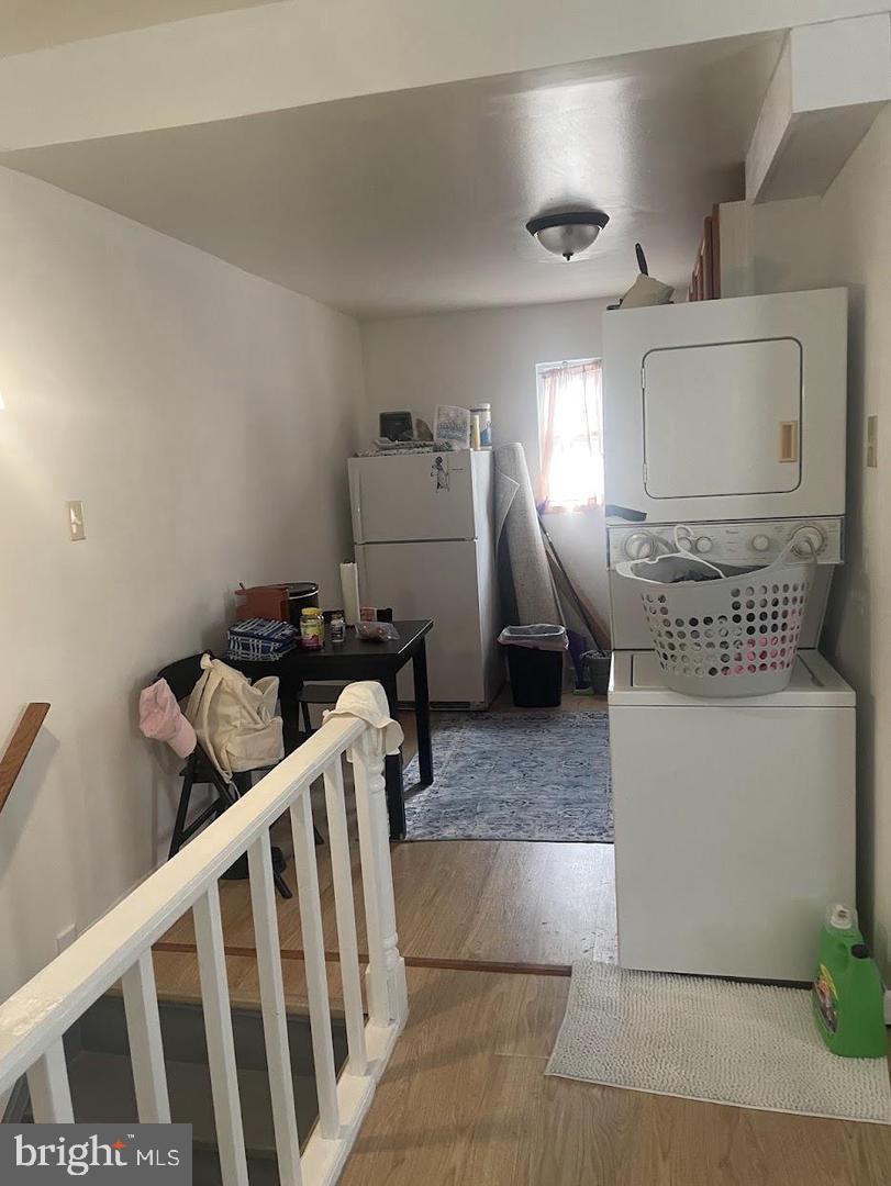 3063 Ne Joyce St E Property Photo 14