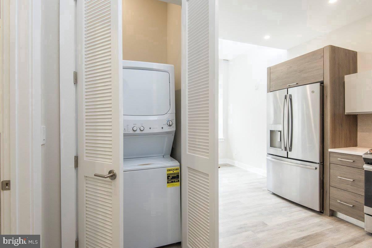 802 Sansom St #401 Property Photo 4