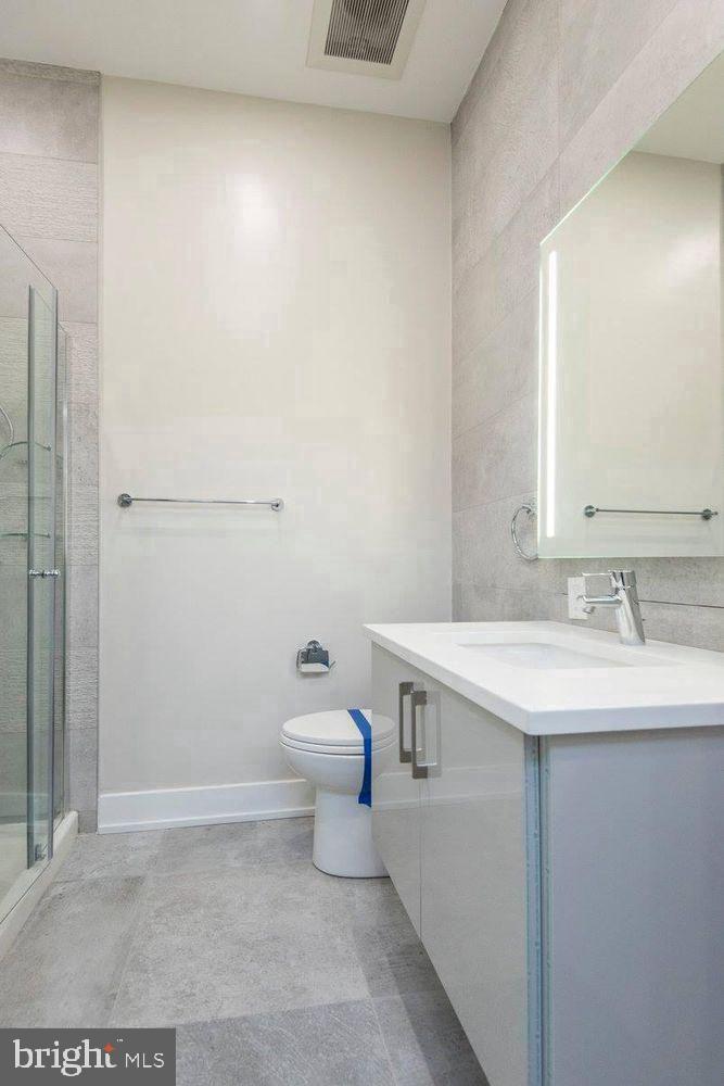 802 Sansom St #401 Property Photo 8