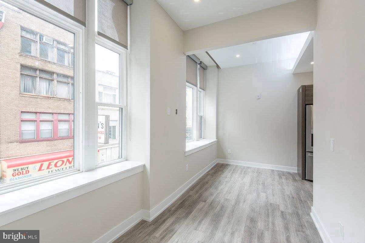 802 Sansom St #401 Property Photo 9