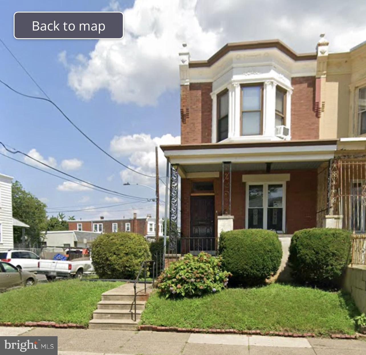 5617 N Mascher St Property Photo 1