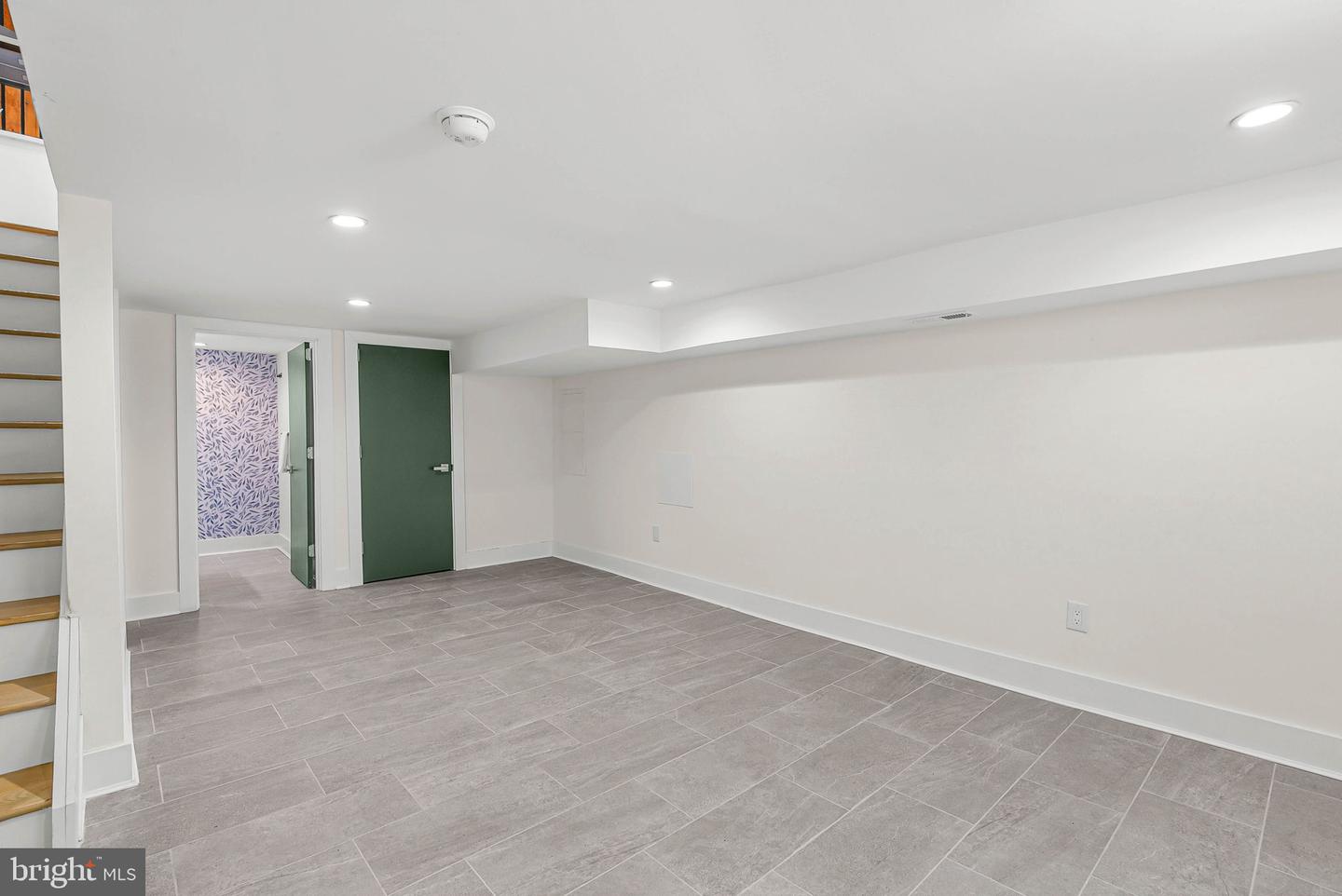 2211 E Gordon St Property Photo 17