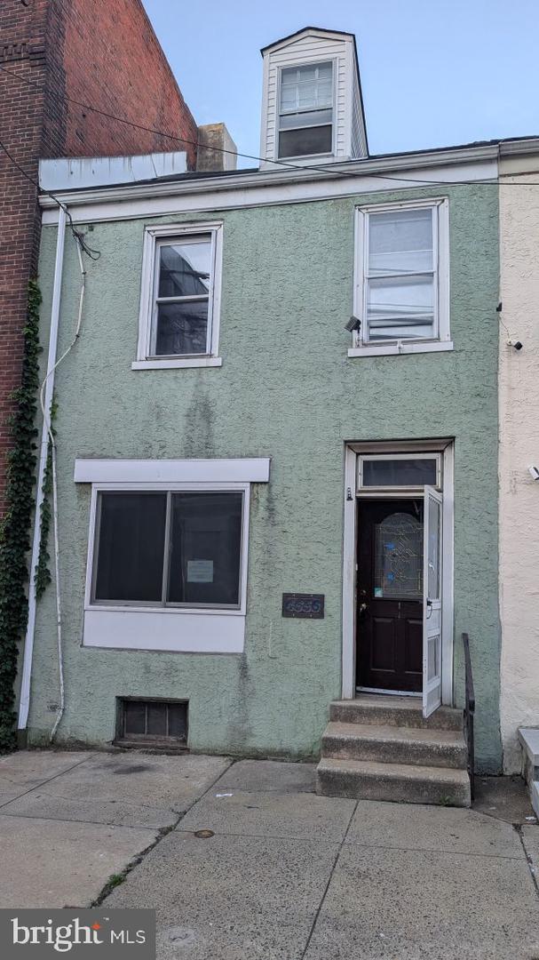 4656 Umbria St Property Photo 1