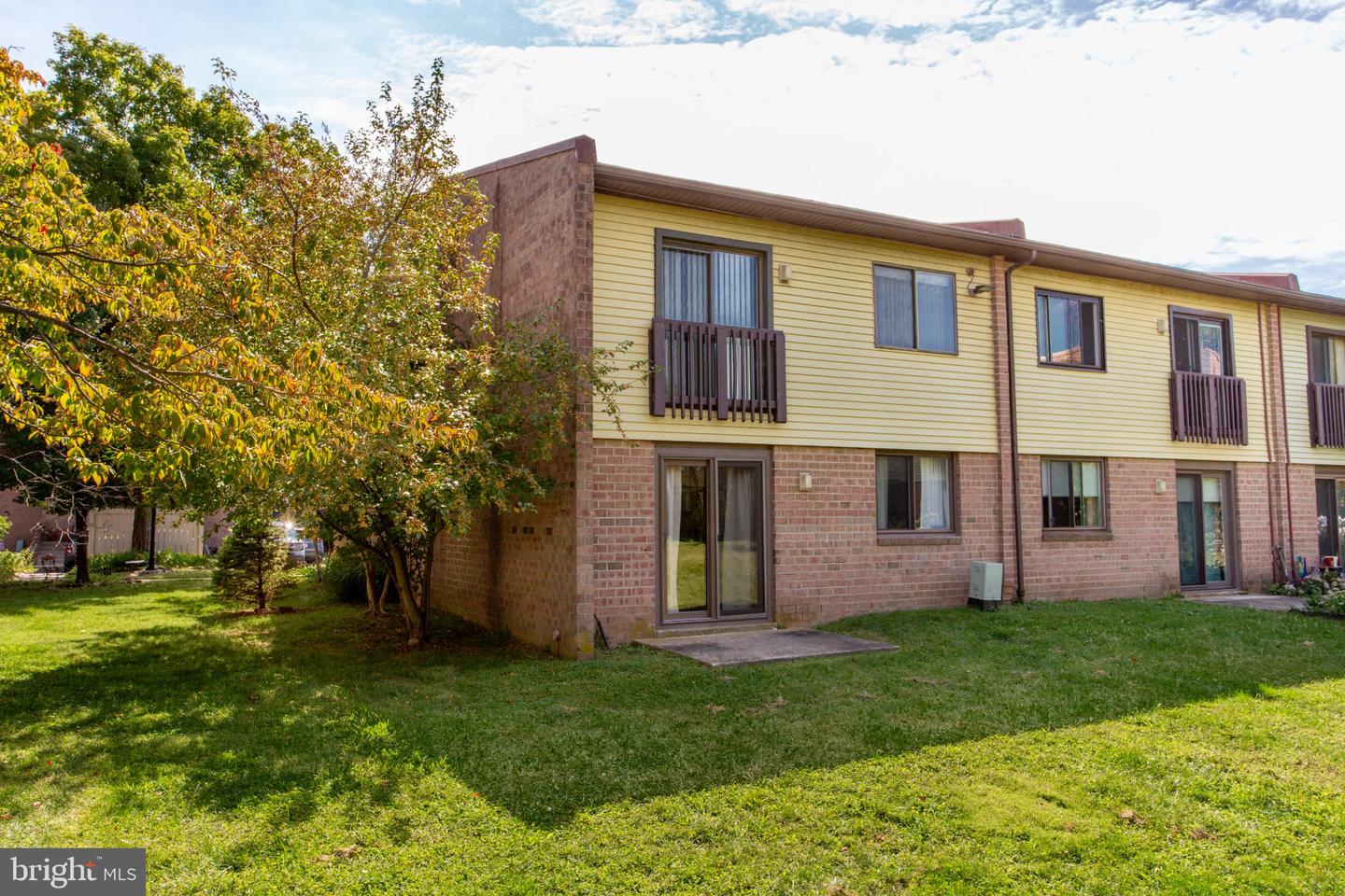 18106 Delaire Landing Rd #106 Property Photo 53