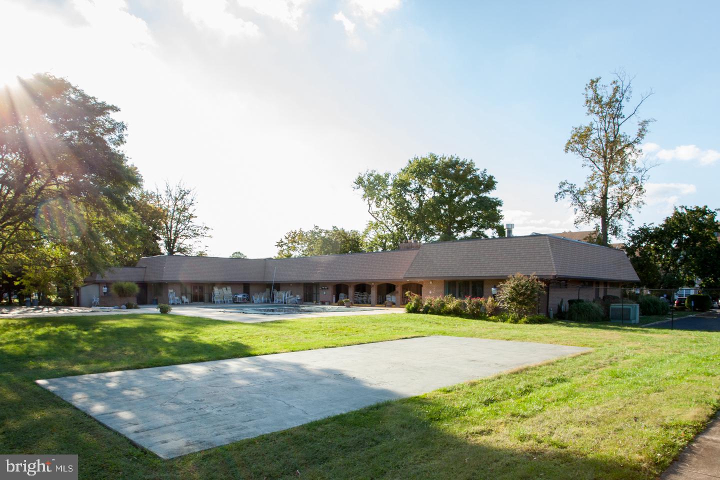 18106 Delaire Landing Rd #106 Property Photo 65