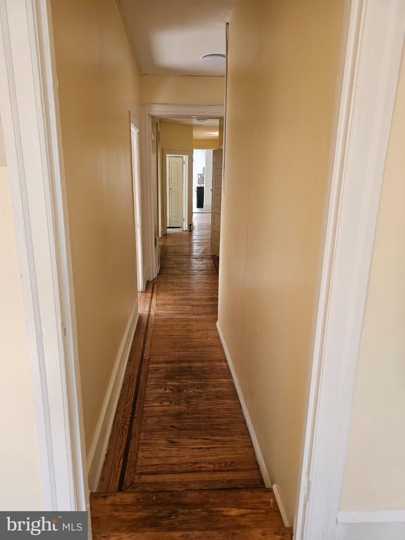 714 52nd St #3 Property Photo 13