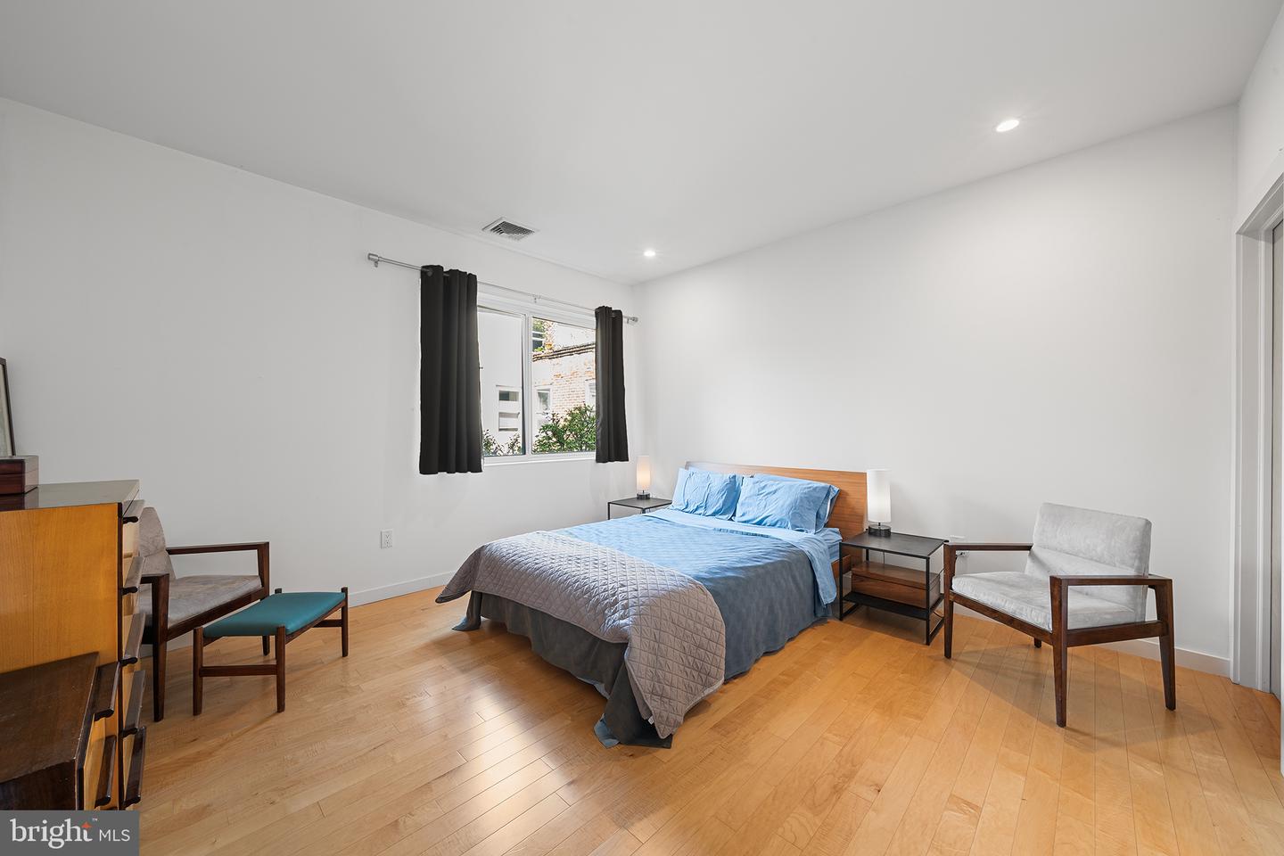 1116 Bodine St #b Property Photo 33