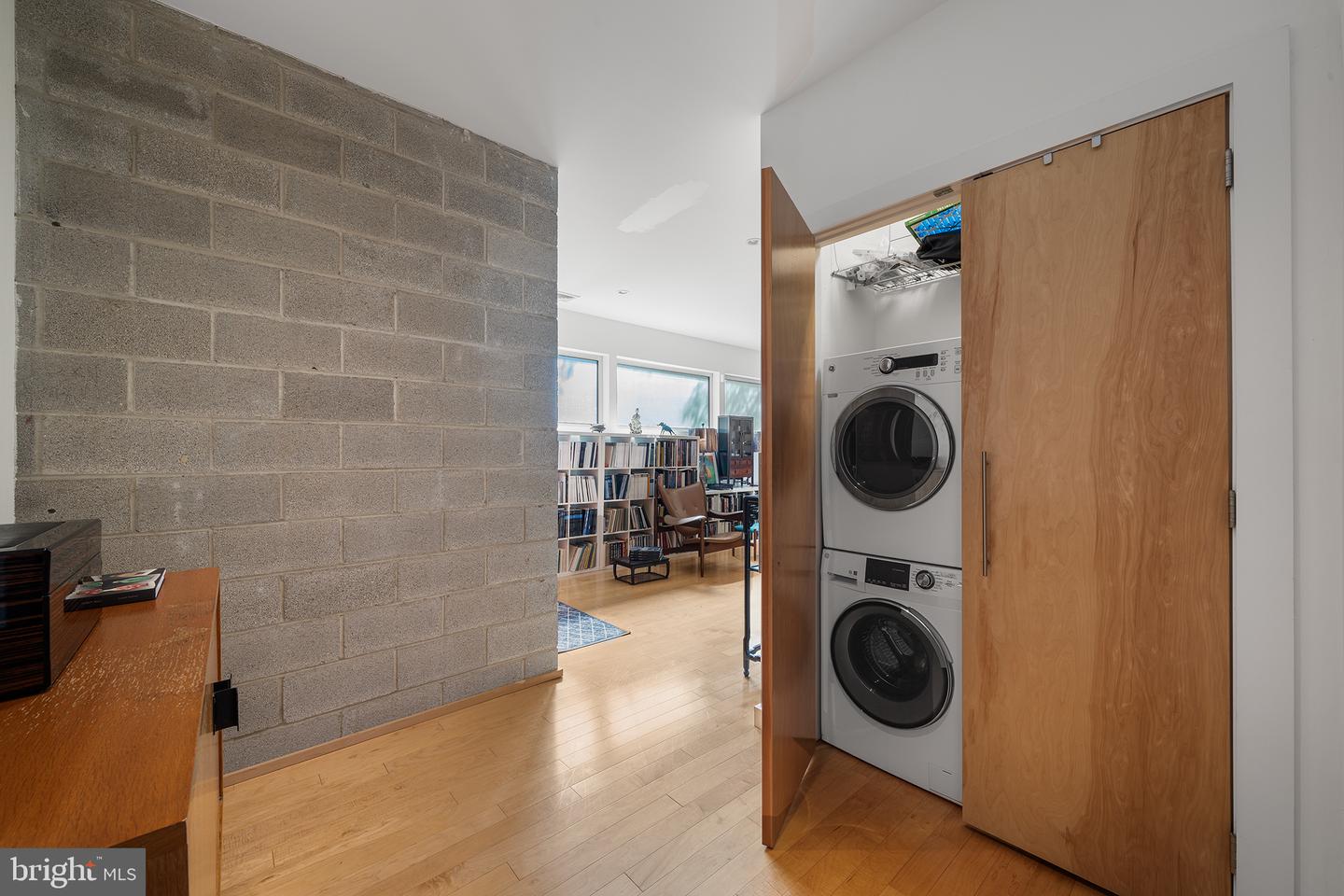 1116 Bodine St #b Property Photo 38